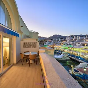 https://weforyou-isla-puerto-marina-with-parking.es-andalucia.com